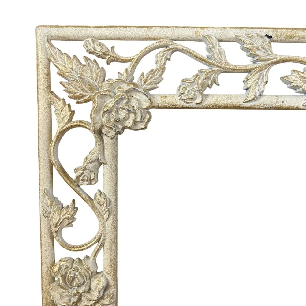 Vtg gold Mid‎ Century Modern 5x7 Picture Frame Ornate Etched flower filigree